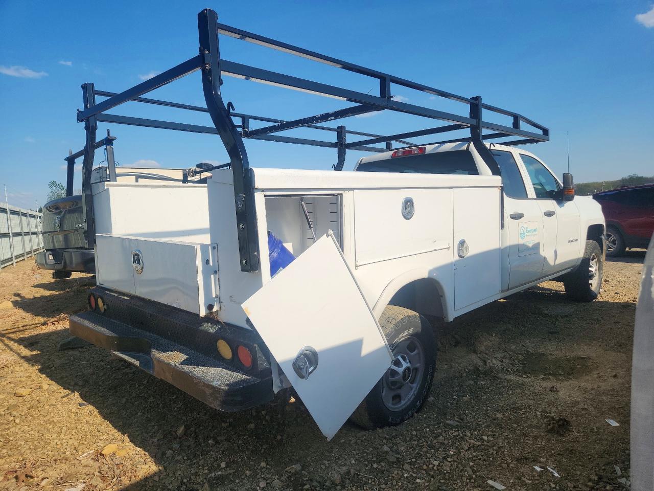 2019 Chevrolet Silverado Hd Utility / Service Truck - Image 3