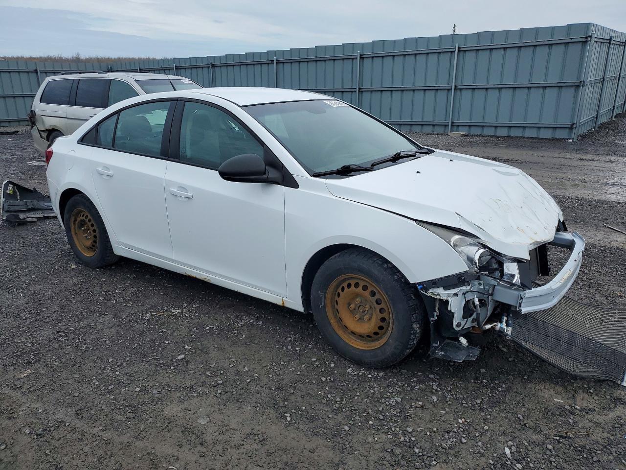 2013 Chevrolet Cruze Ls - Image 4