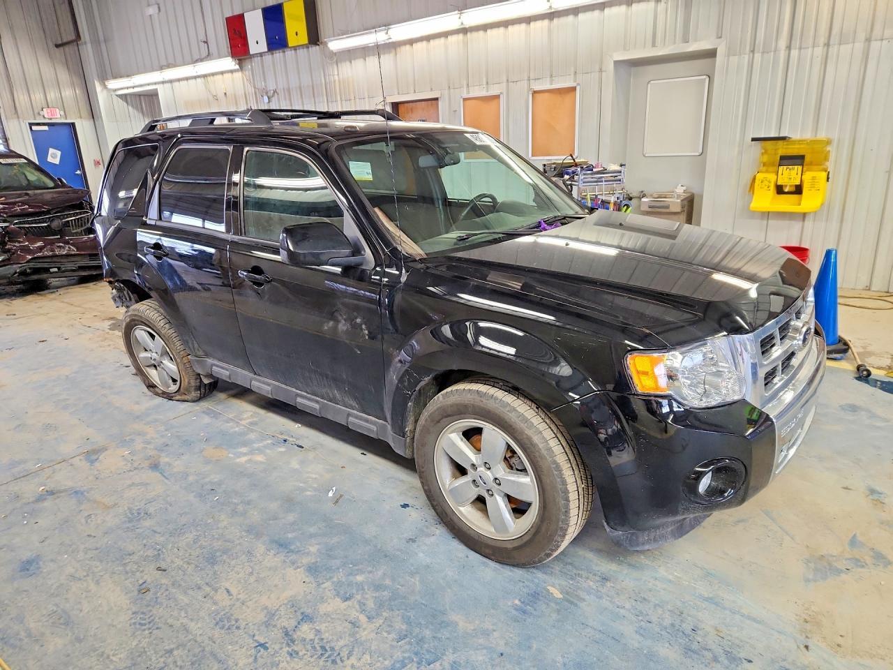2012 Ford Escape Limited - Фото 4