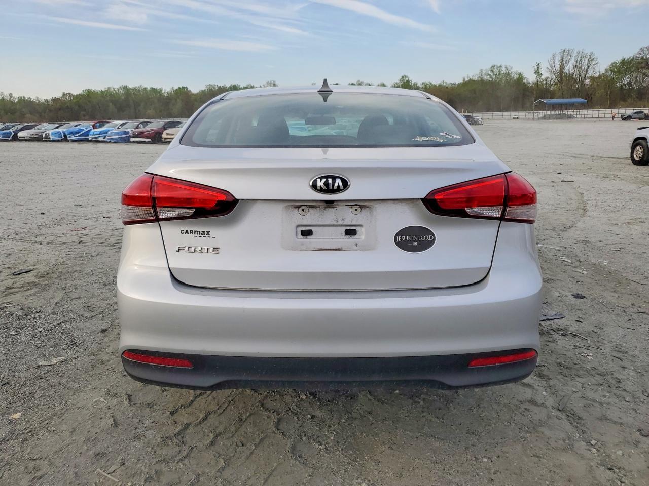 2017 Kia Forte Lx - Фото 6