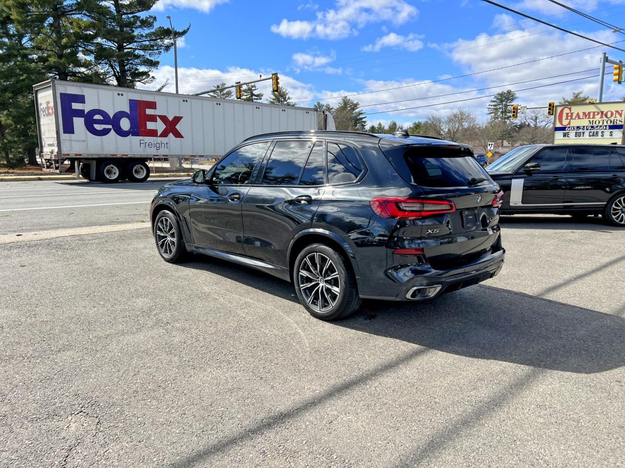 2019 BMW X5 xDrive40I - Фото 3