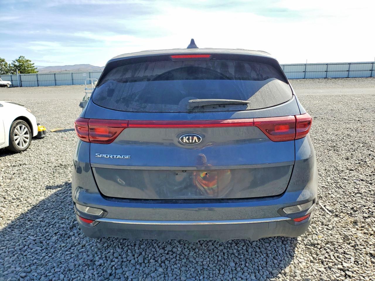2020 Kia Sportage Lx - Image 6