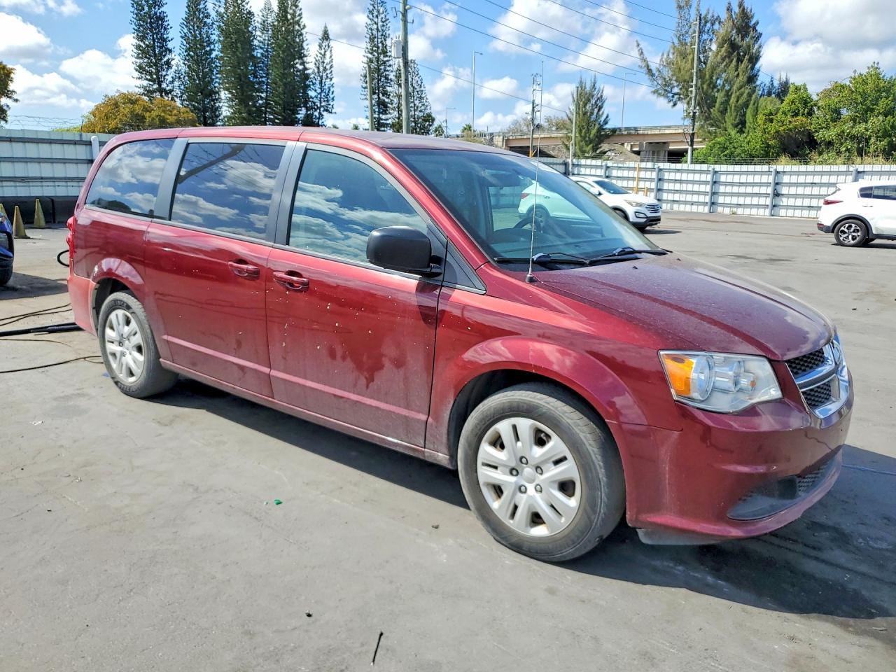 2018 Dodge Grand Caravan Se - Фото 4