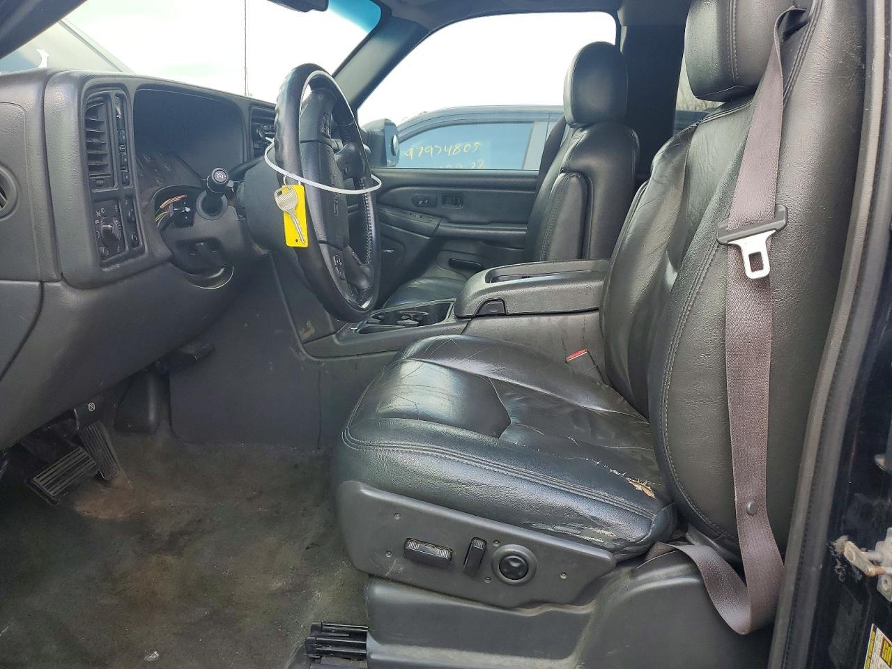 2005 GMC Sierra K2500 Heavy Duty - Фото 7