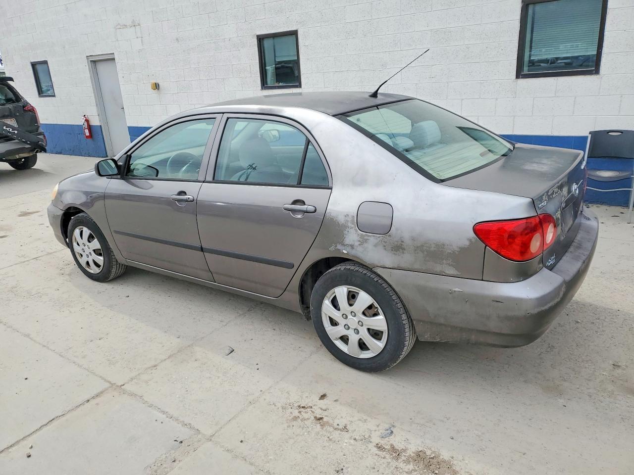 2008 Toyota Corolla Ce - Image 2
