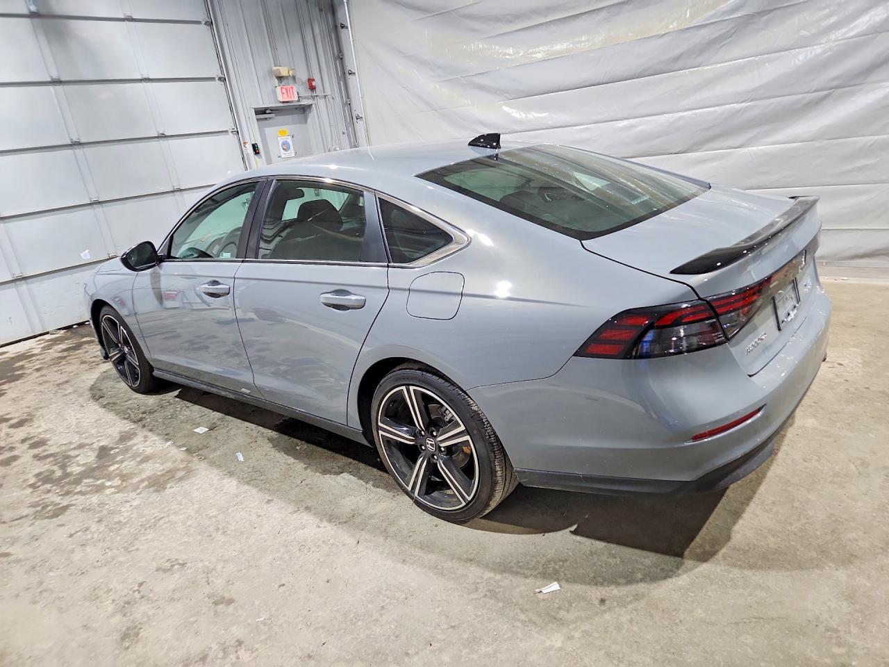 2025 Honda Accord Hybrid Sport - Image 2