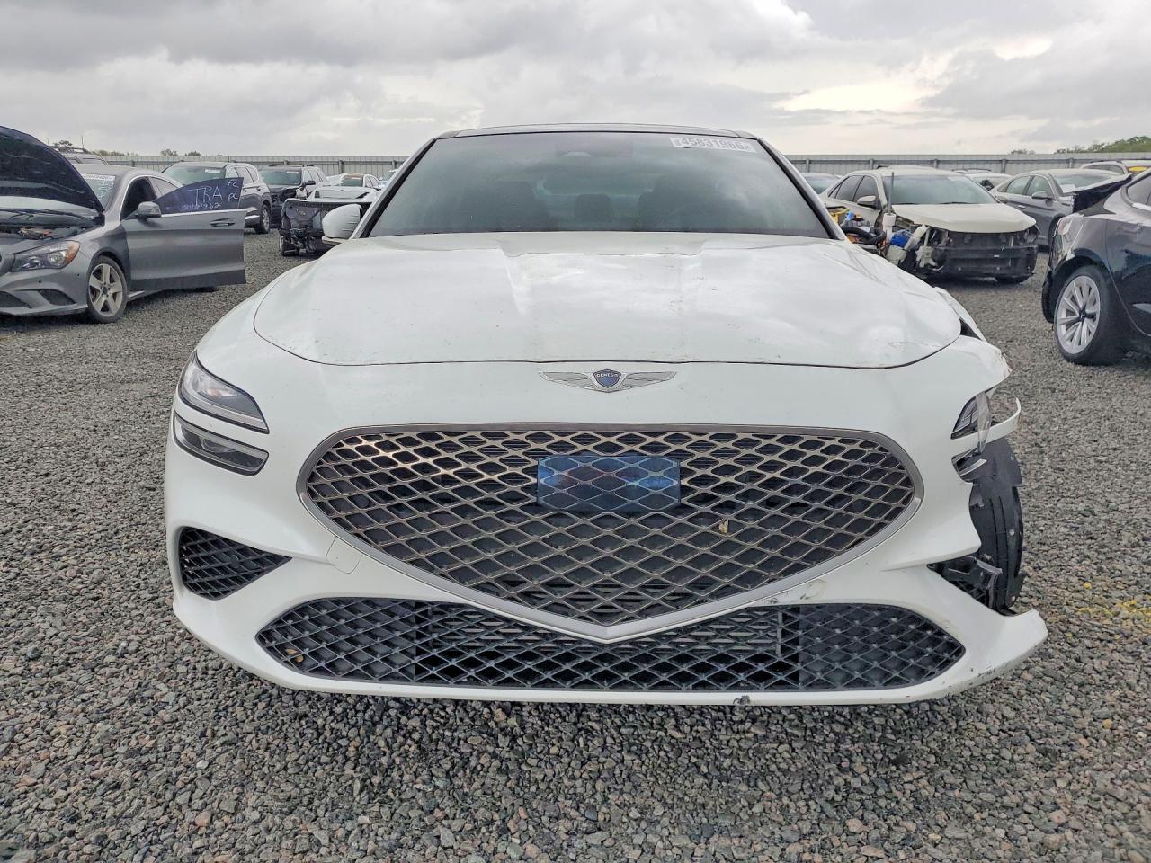 2022 Genesis G70 2.0T - Image 5