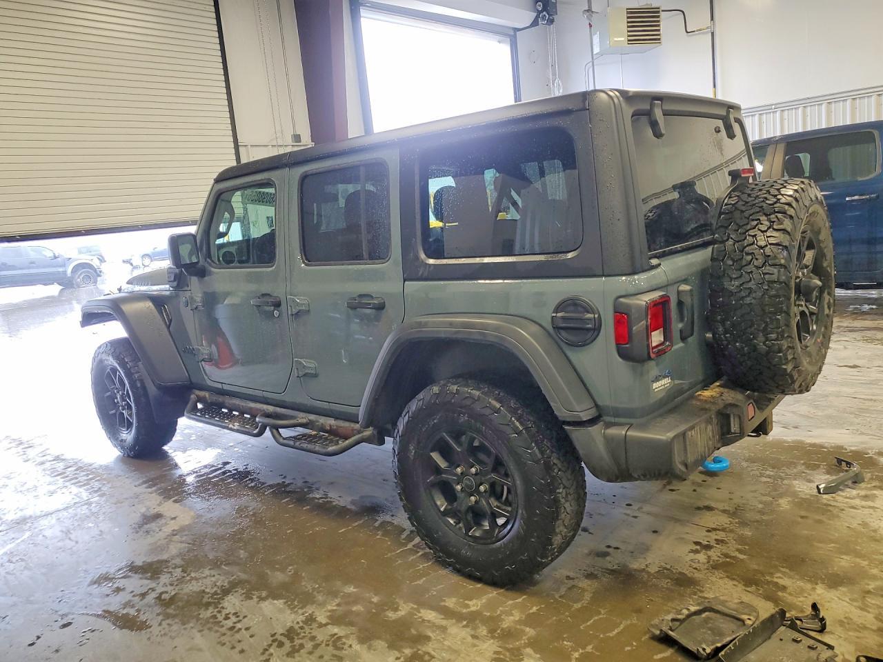 2024 Jeep Wrangler 4Xe - Image 2