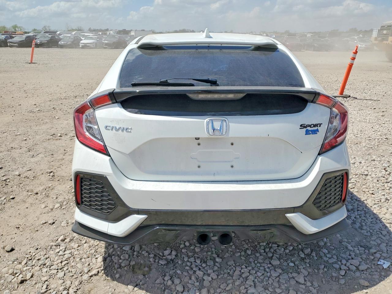 2019 Honda Civic Sport - Image 6