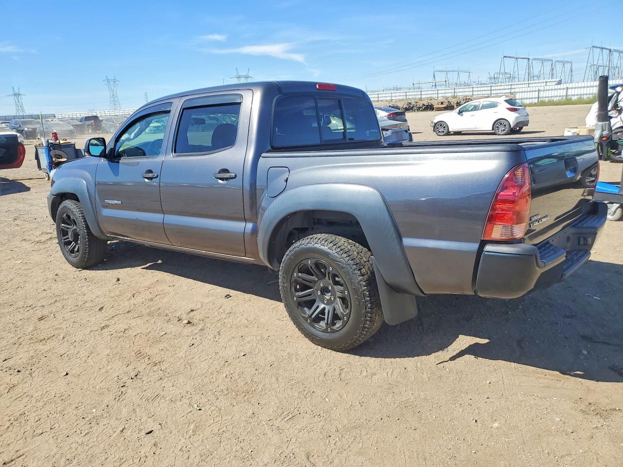 2015 Toyota Tacoma Base - Image 2