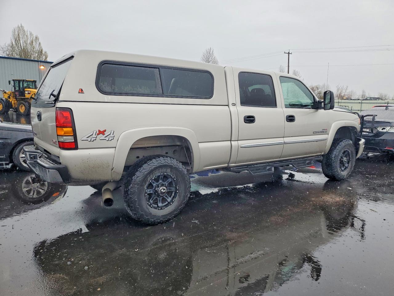 2005 GMC Sierra K2500 Heavy Duty - Фото 3