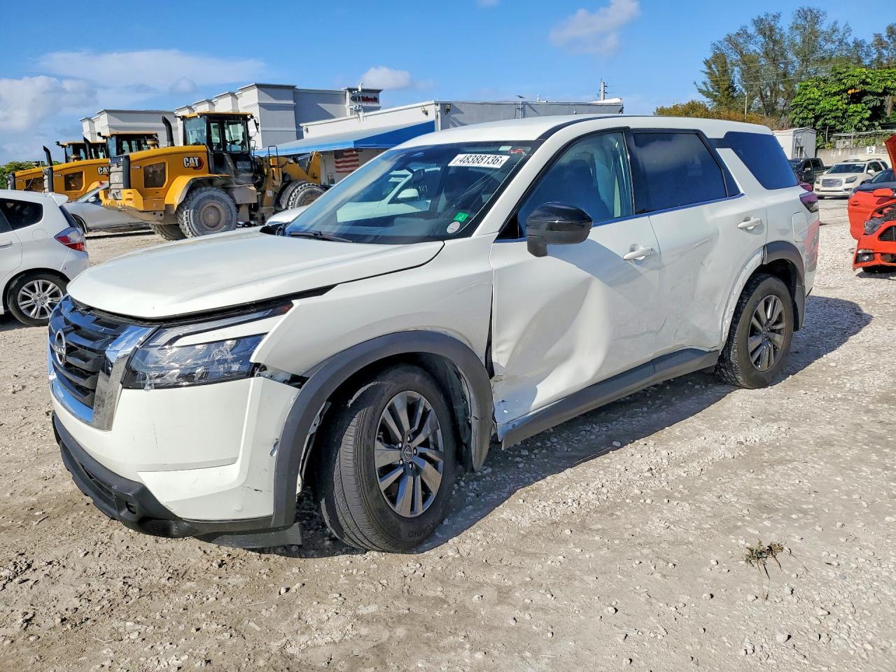 2024 Nissan Pathfinder S