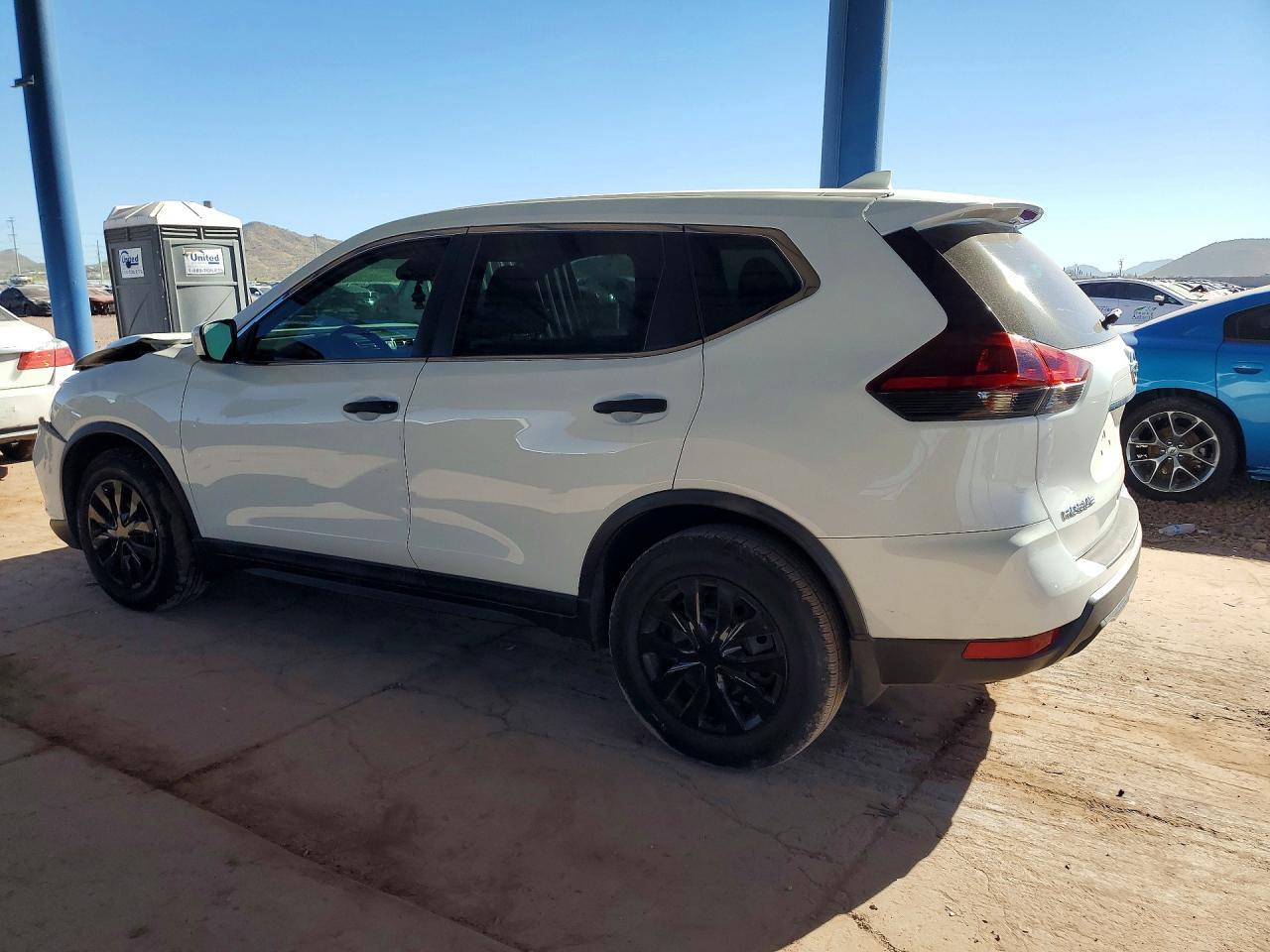 2020 Nissan Rogue S - Image 2