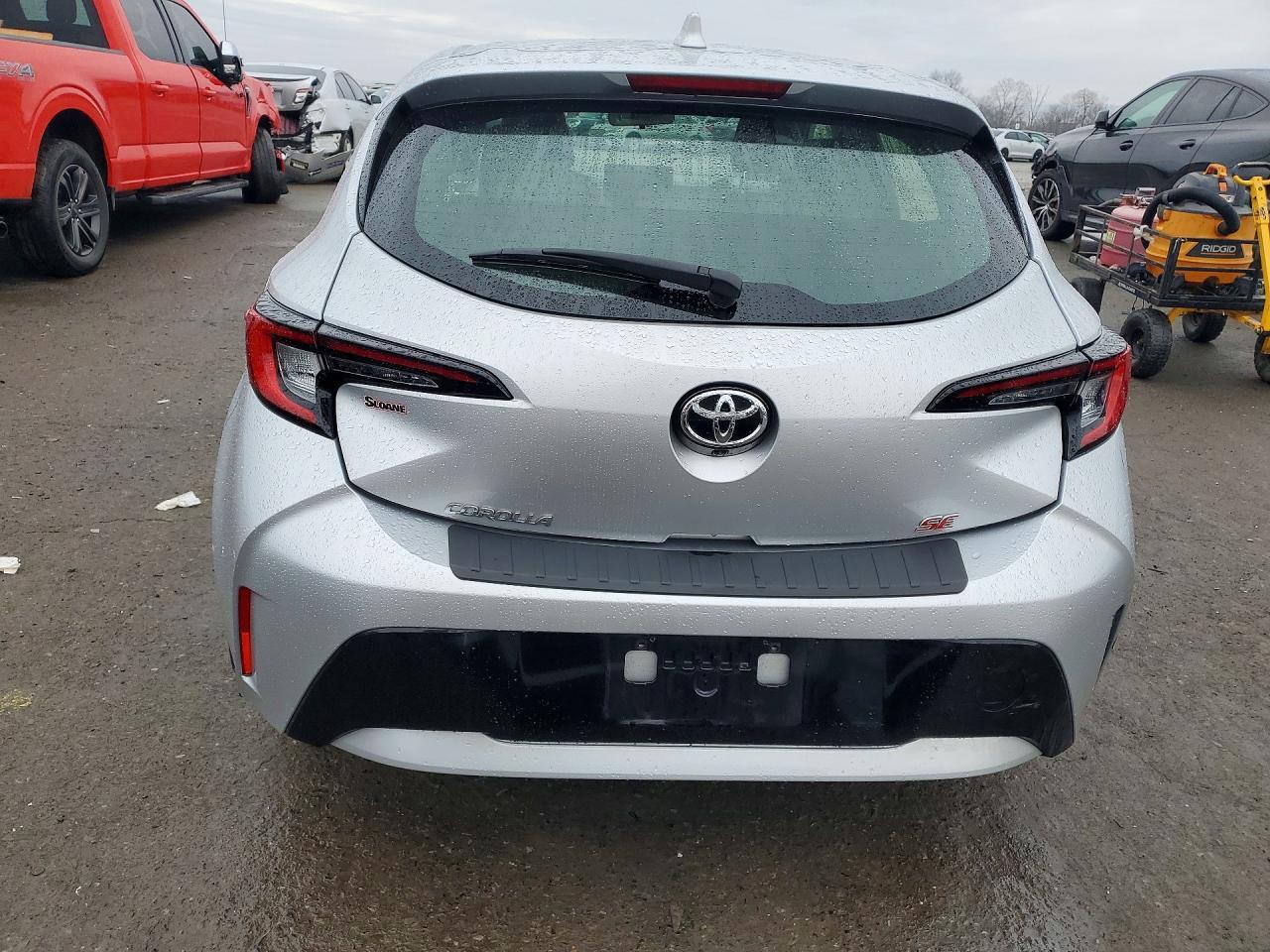 2024 Toyota Corolla Hatchback Se - Фото 6
