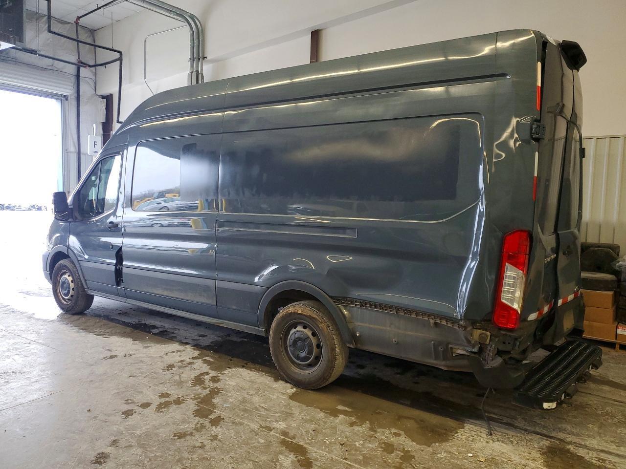 2020 Ford Transit T-250 - Фото 2