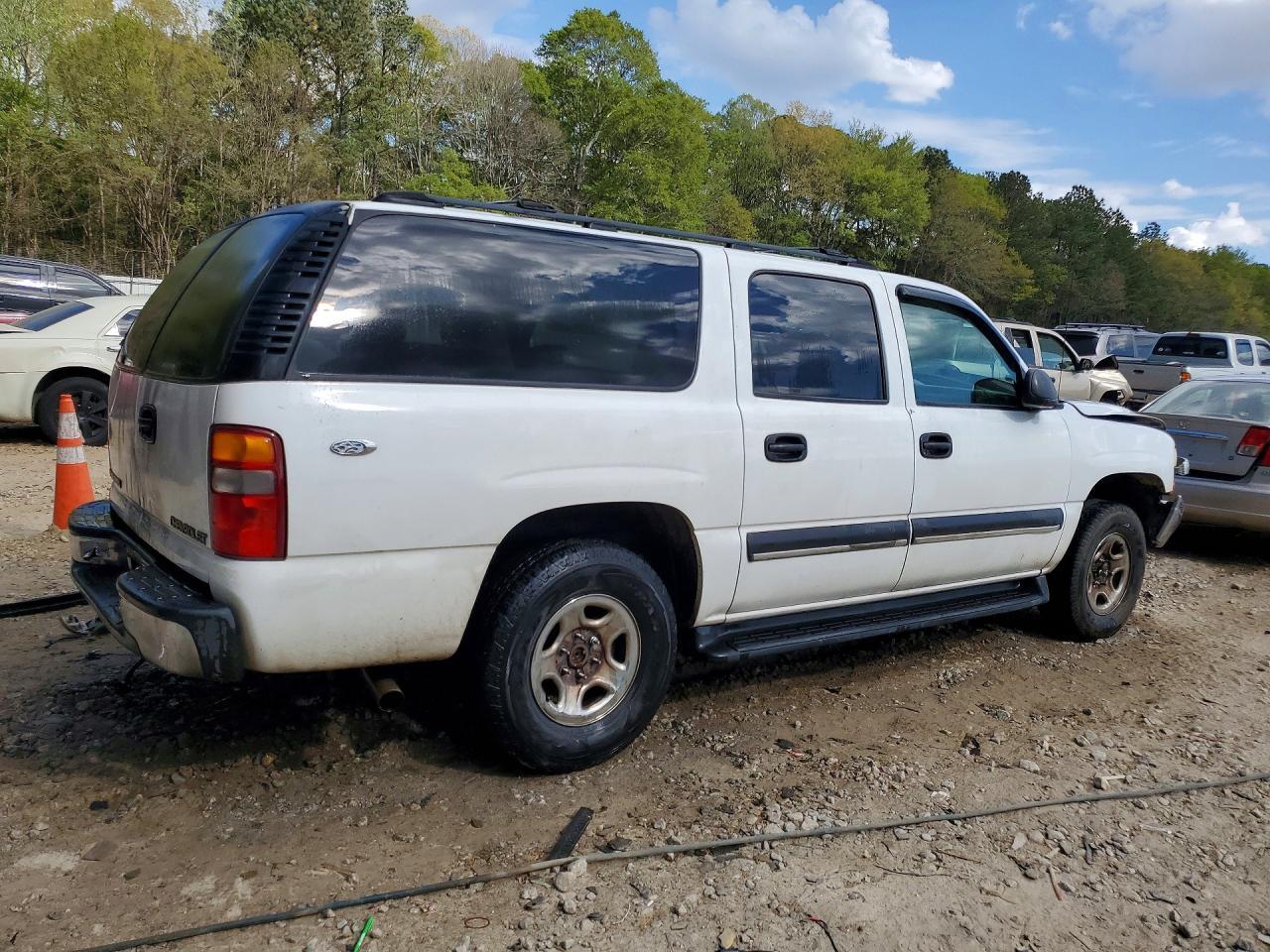 2002 Chevrolet Suburban C1500 - Фото 3