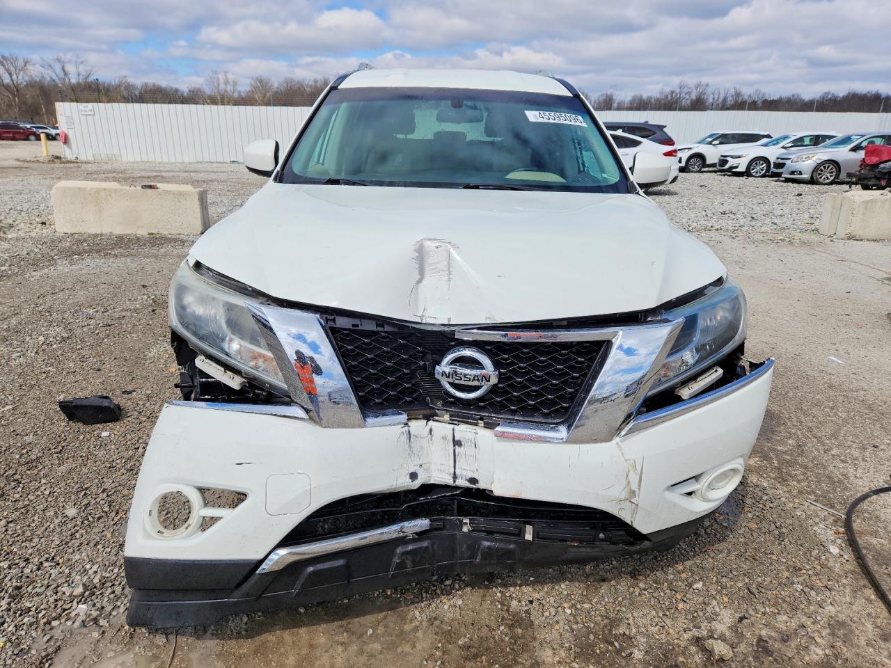 2016 Nissan Pathfinder S - Фото 5