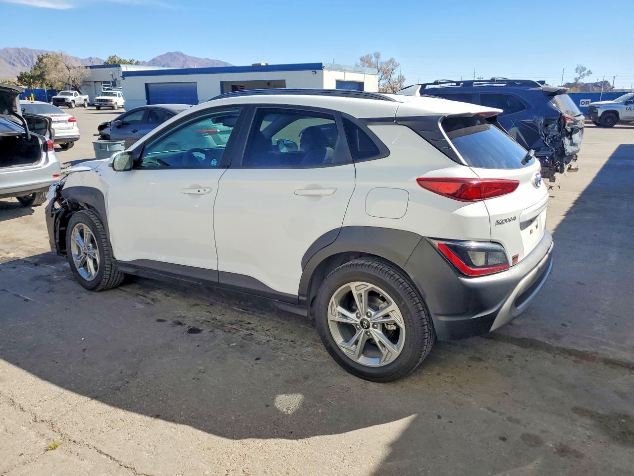 2023 Hyundai Kona Sel - Image 2