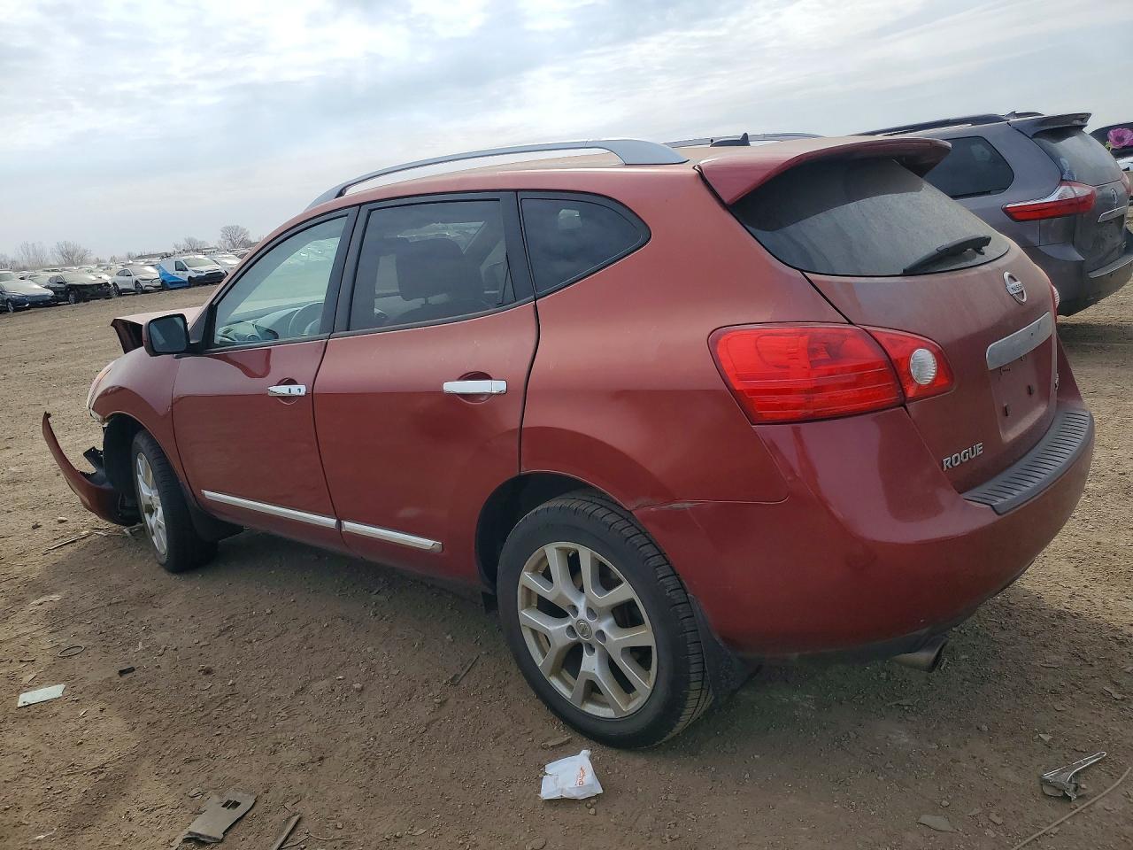 2012 Nissan Rogue S - Image 2