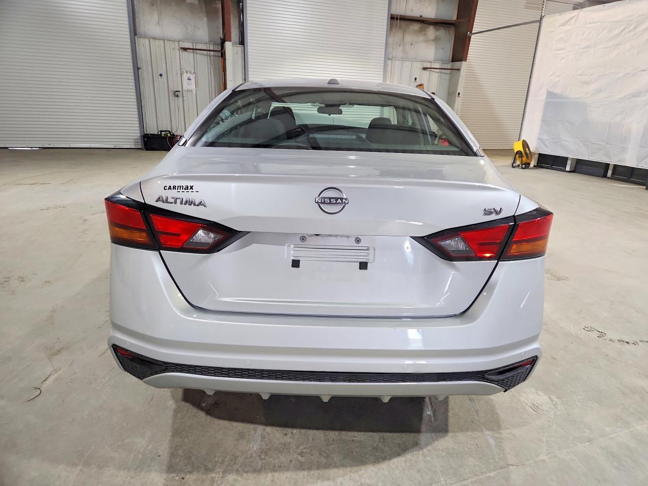 2023 Nissan Altima 2.5 Sv - Image 6