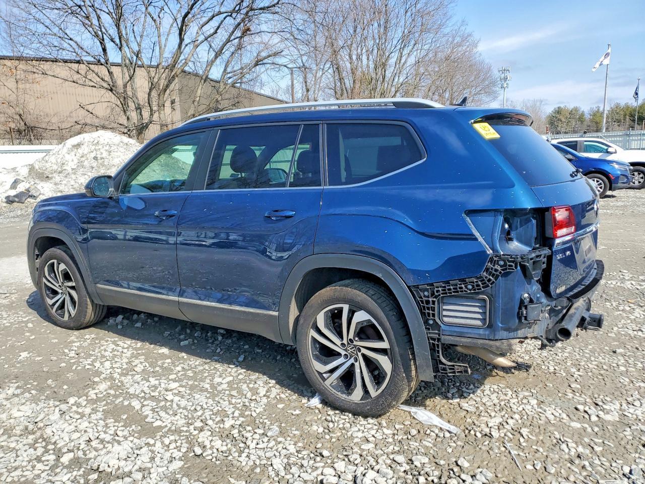 2022 Volkswagen Atlas Sel - Фото 2