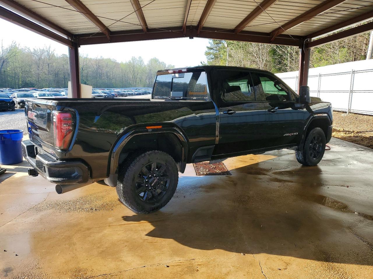 2025 GMC Sierra K2500 At4 - Image 3