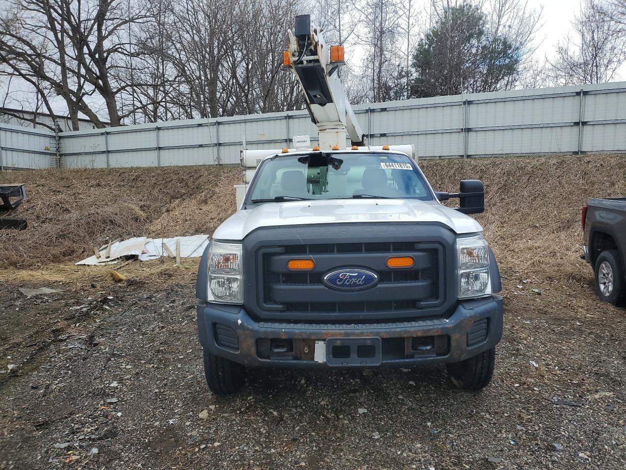 2015 Ford F450 Super Duty - Фото 5