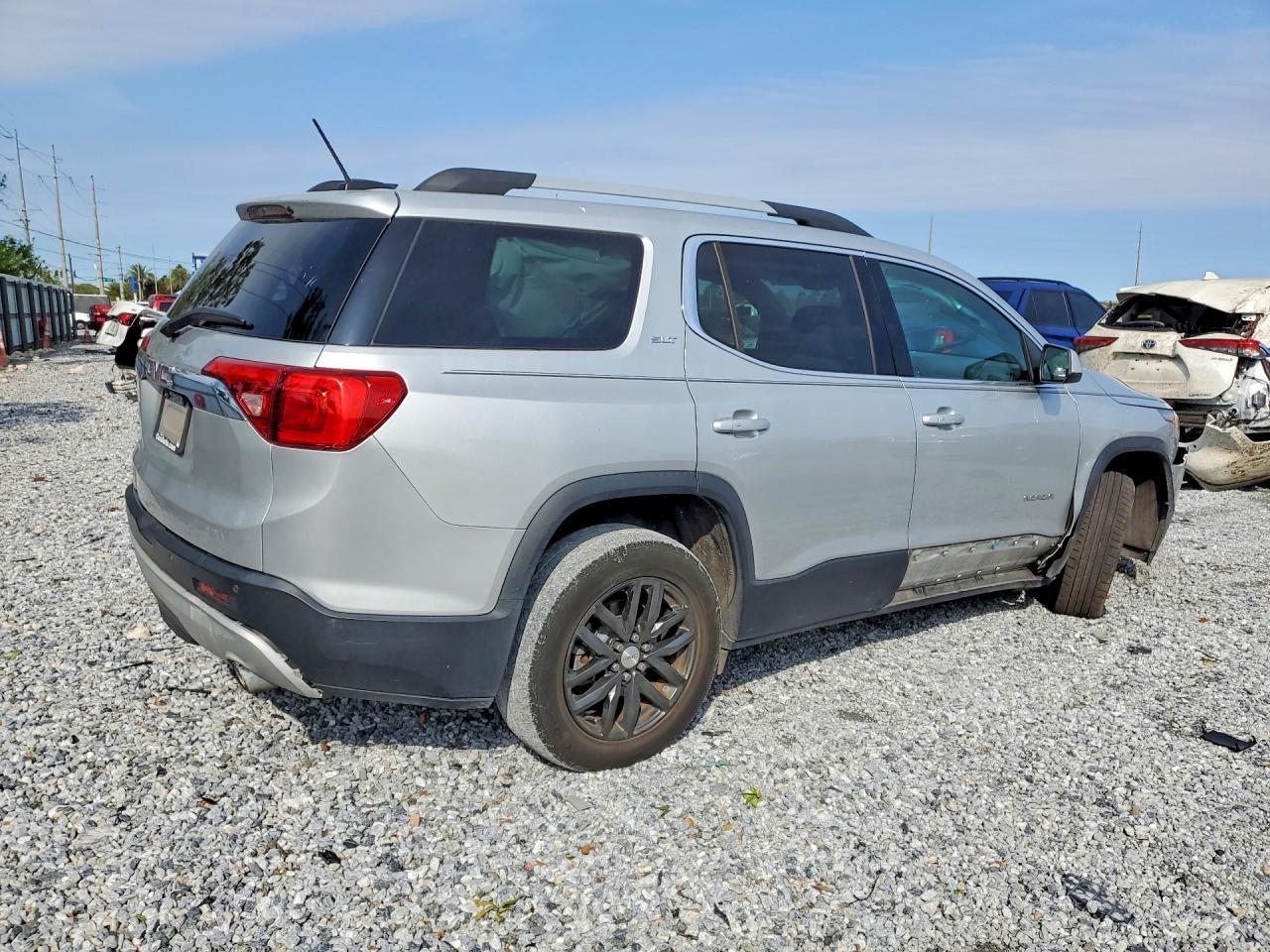 2017 GMC Acadia Slt-1 - Фото 3