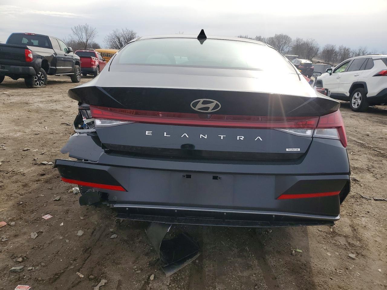 2025 Hyundai Elantra Hybrid Limited - Фото 6