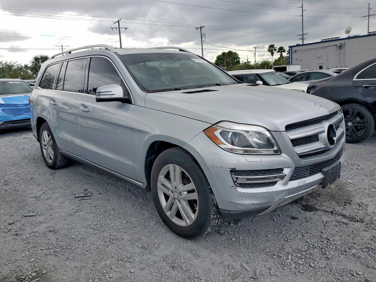2013 Mercedes-Benz Gl 450 4Matic - Image 4