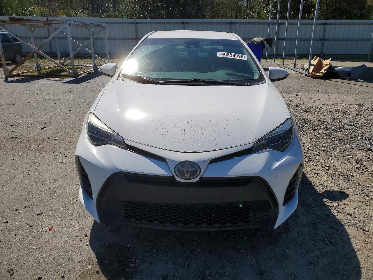 2019 Toyota Corolla Se - Image 5