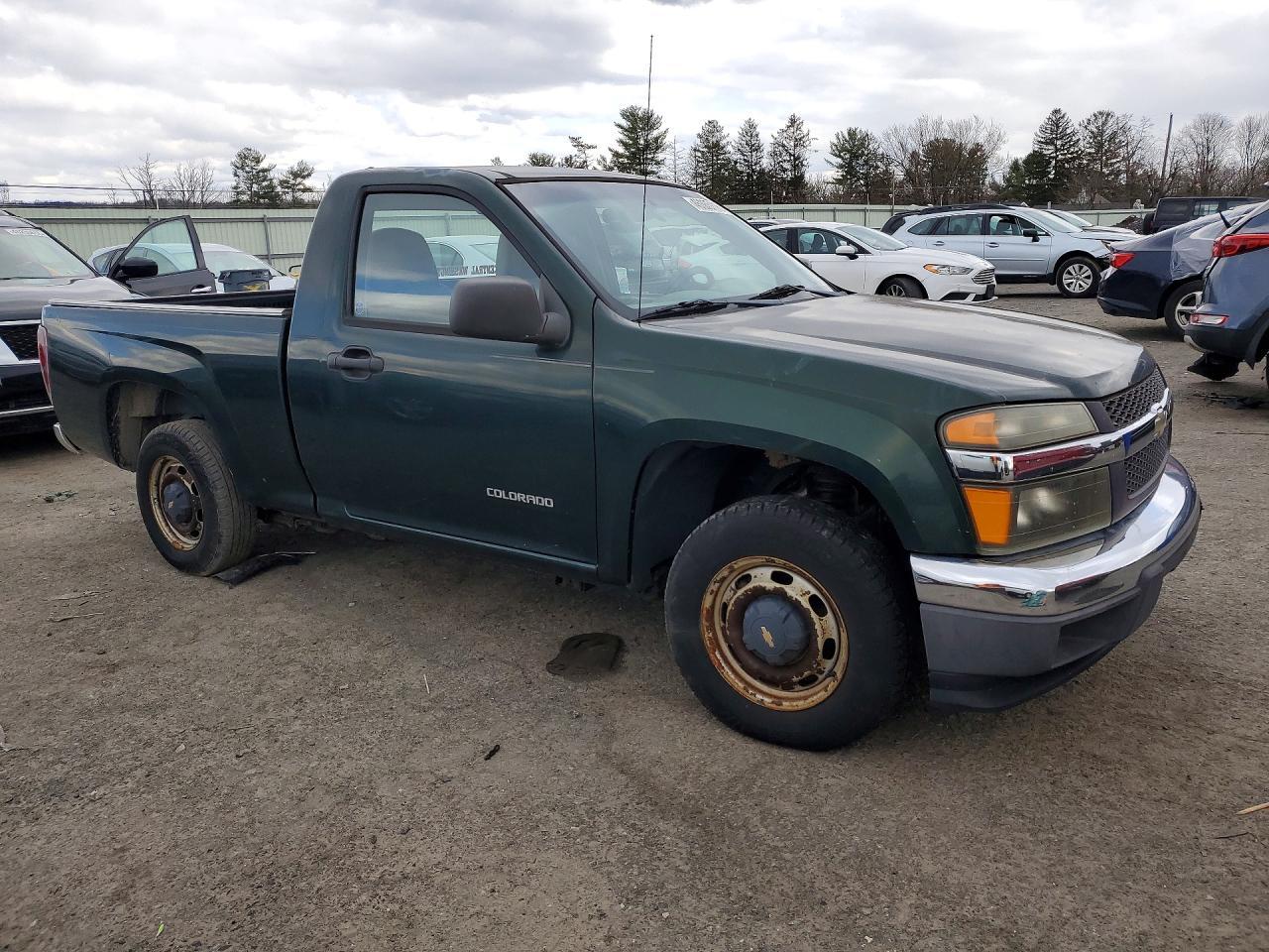 2004 Chevrolet Colorado - Image 4