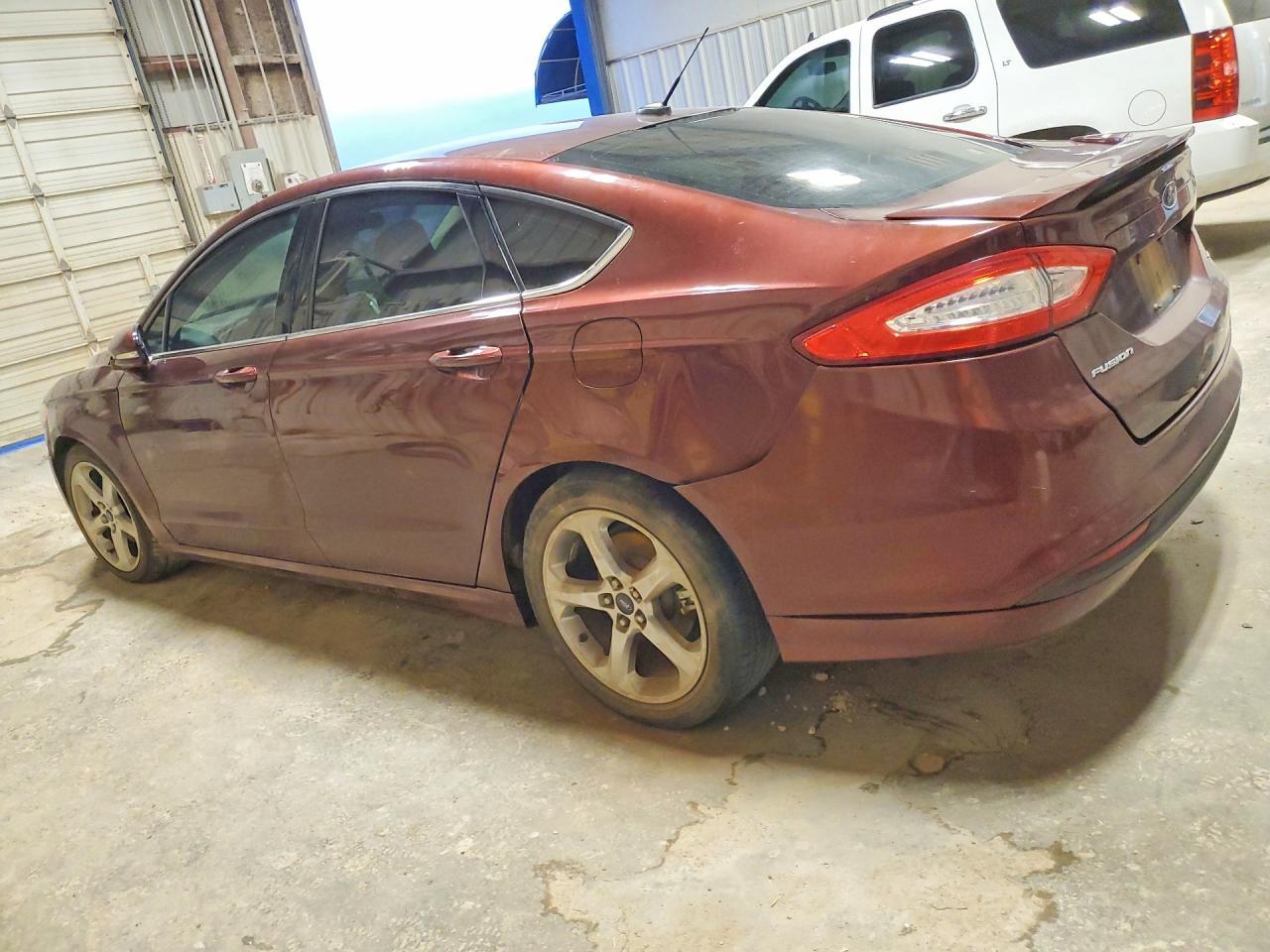 2015 Ford Fusion Se - Image 2
