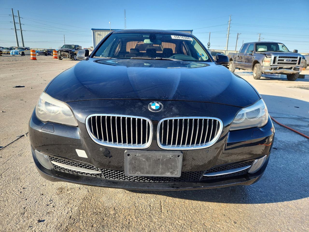 2011 BMW 528 I - Image 5