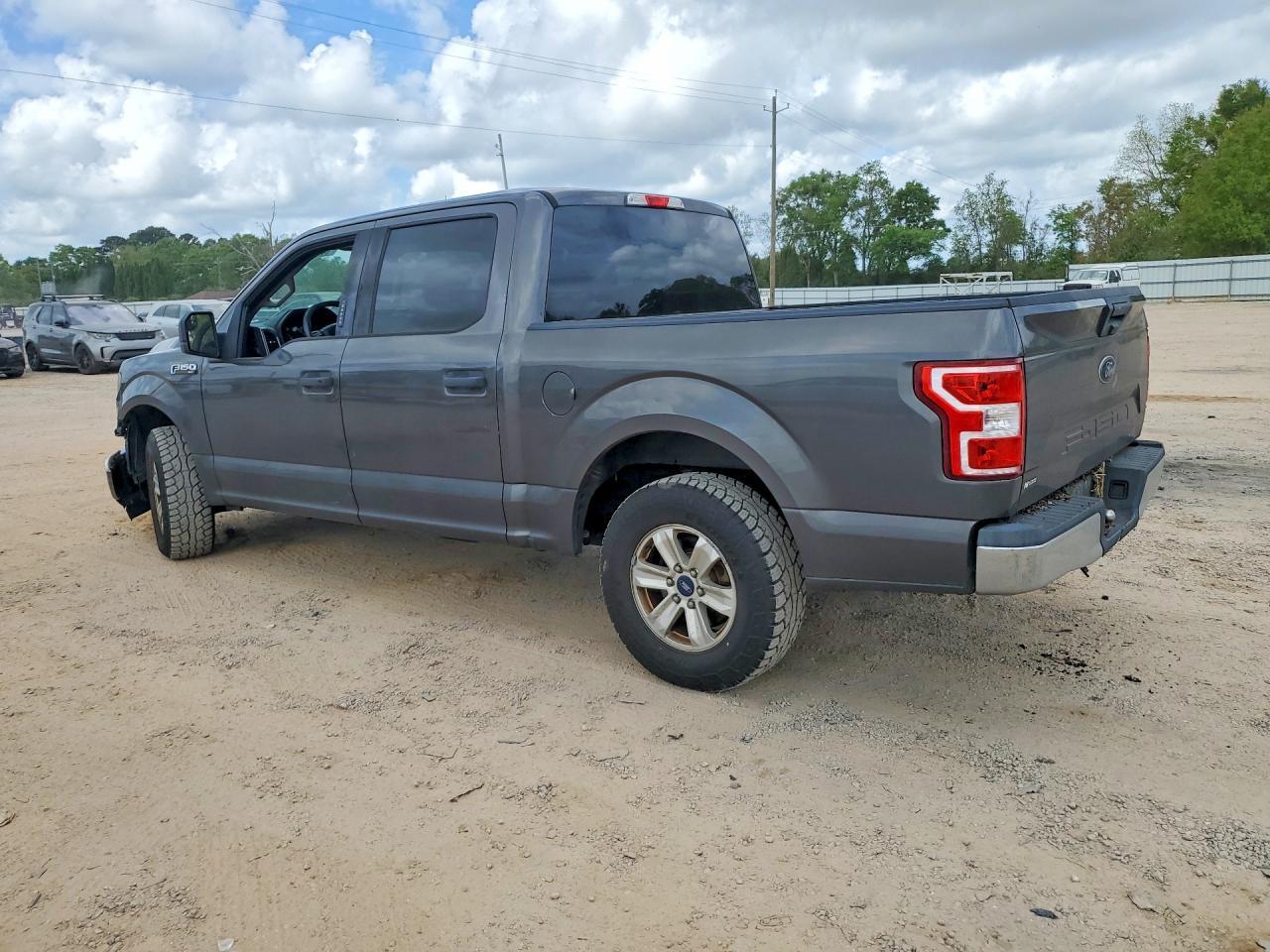 2018 Ford F150 Supercrew - Фото 2