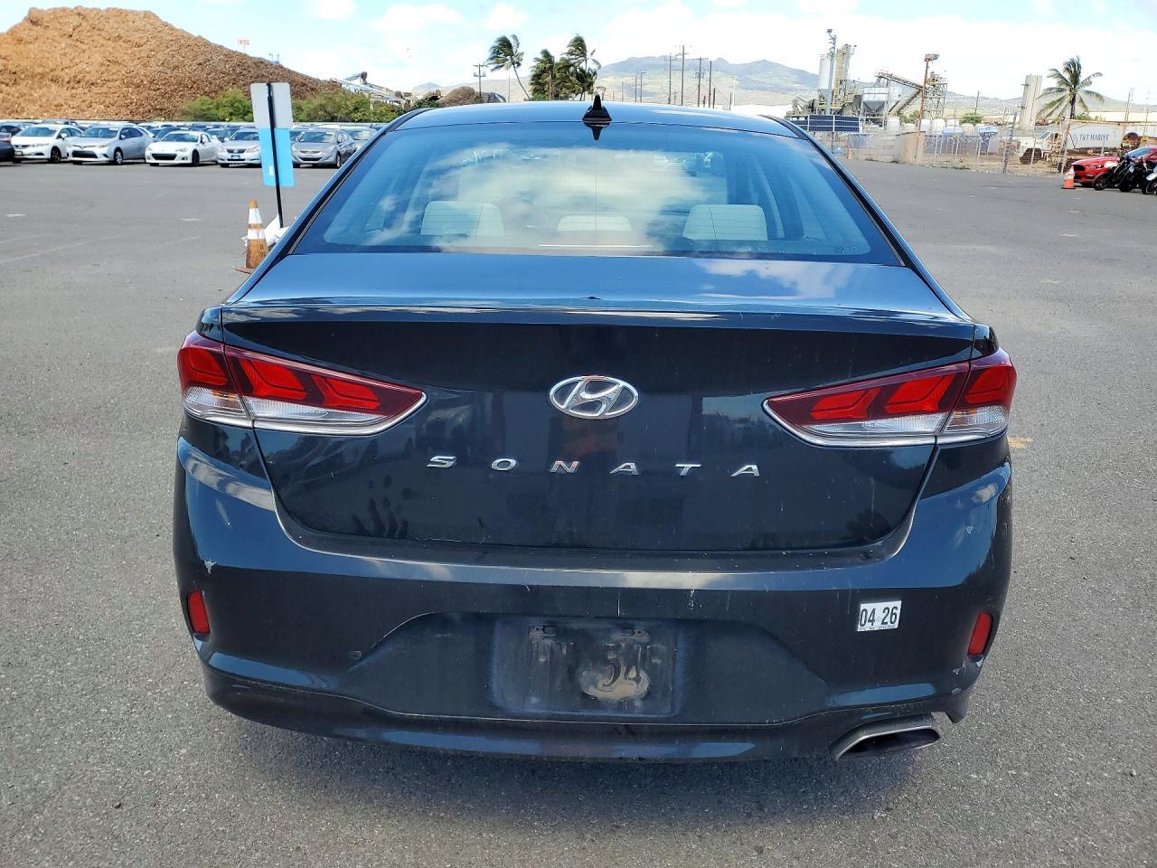 2018 Hyundai Sonata Sport - Image 6
