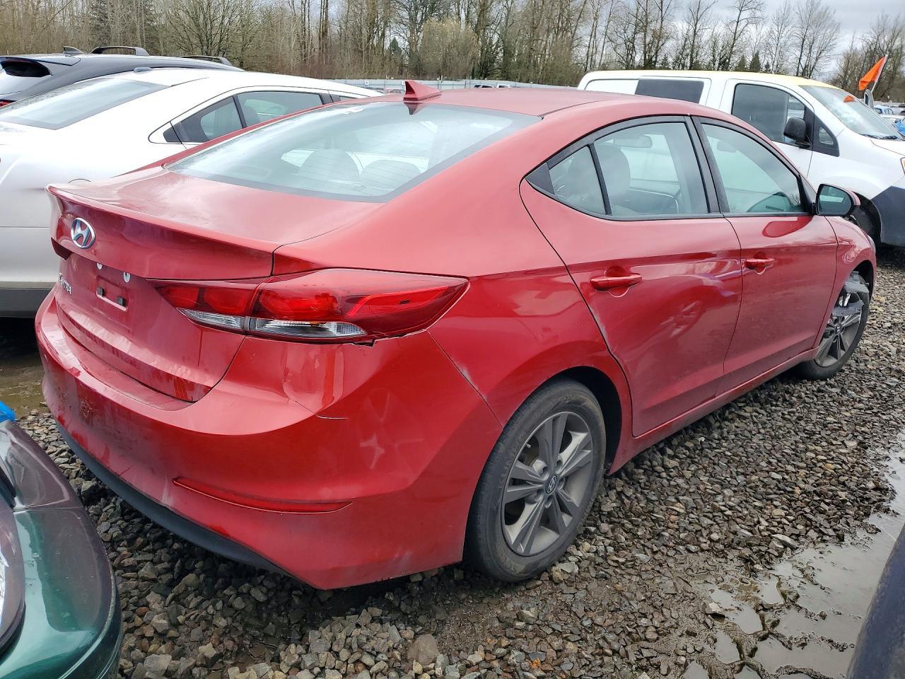 2018 Hyundai Elantra Sel - Фото 3