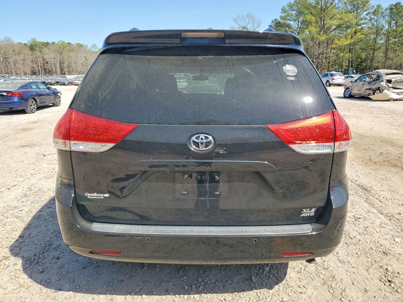 2014 Toyota Sienna Xle 7-Passenger - Image 6
