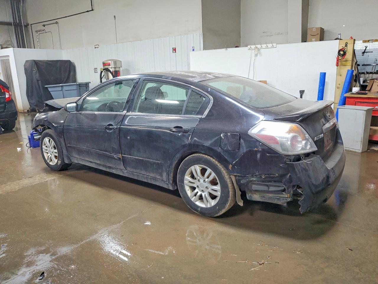 2011 Nissan Altima 2.5 - Фото 2