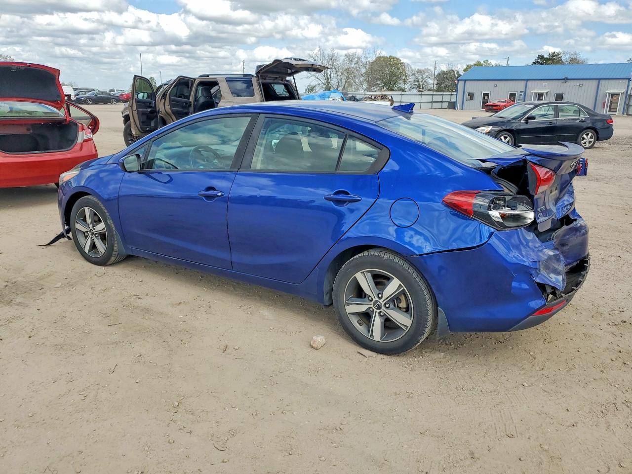 2018 Kia Forte S - Image 2