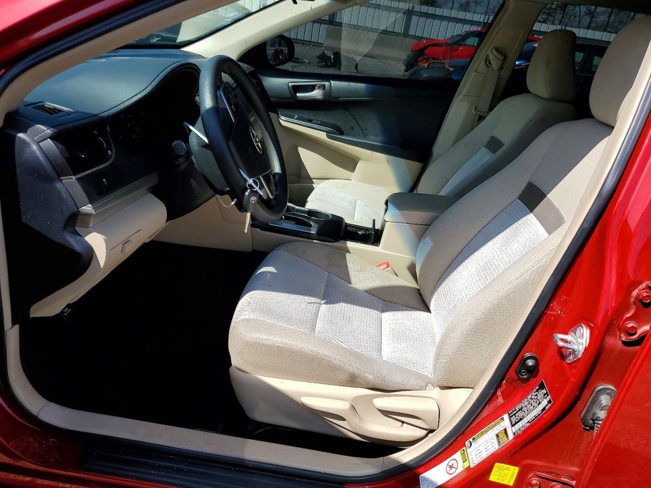 2012 Toyota Camry Le - Image 7