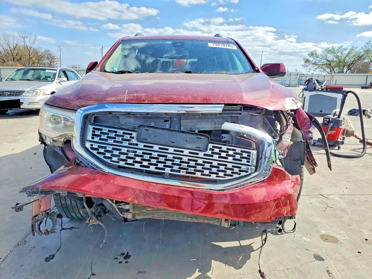 2018 GMC Acadia Denali - Фото 5