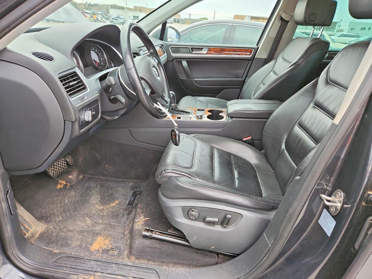 2012 Volkswagen Touareg V6 - Фото 7