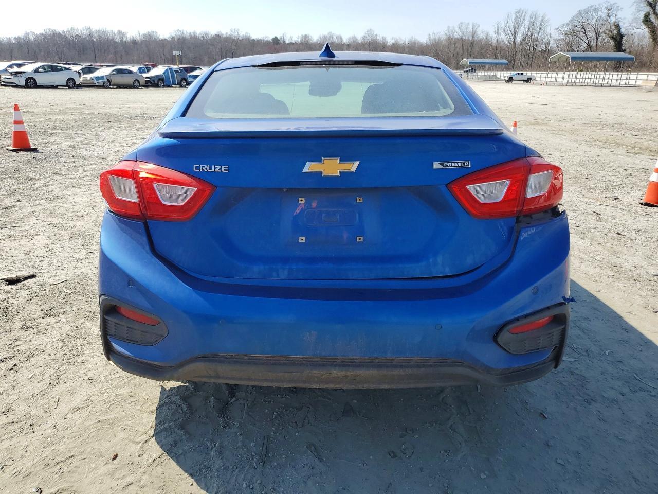 2016 Chevrolet Cruze Premier - Фото 6
