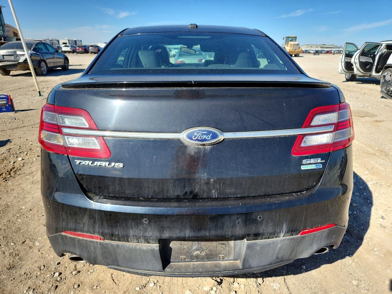 2018 Ford Taurus Sel - Image 6