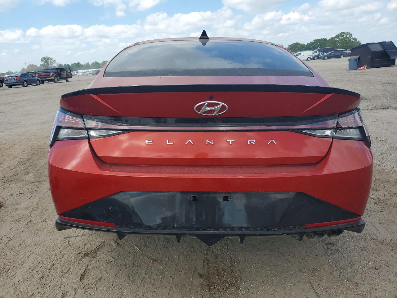 2022 Hyundai Elantra N Line - Фото 6