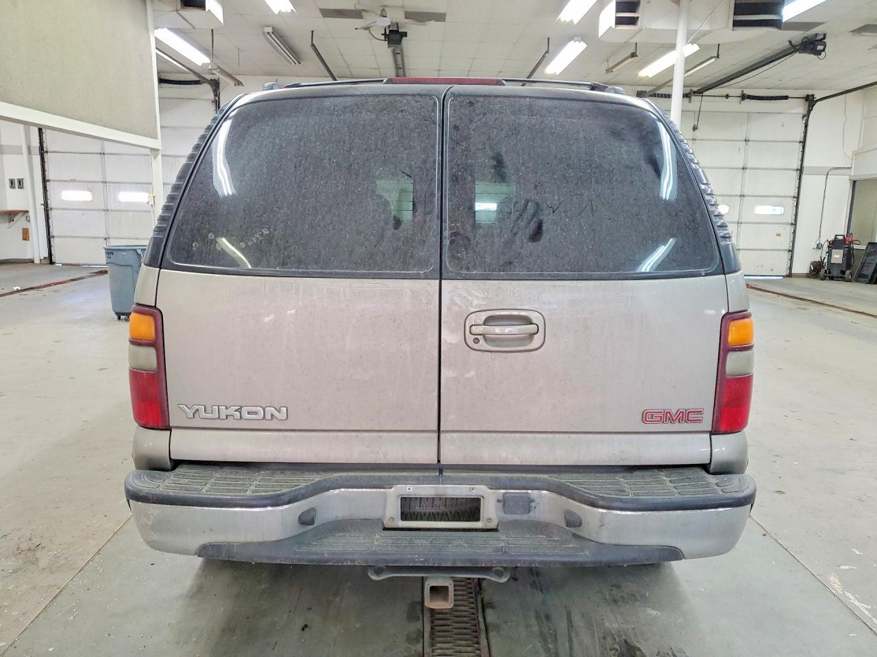 2002 GMC Yukon - Фото 6