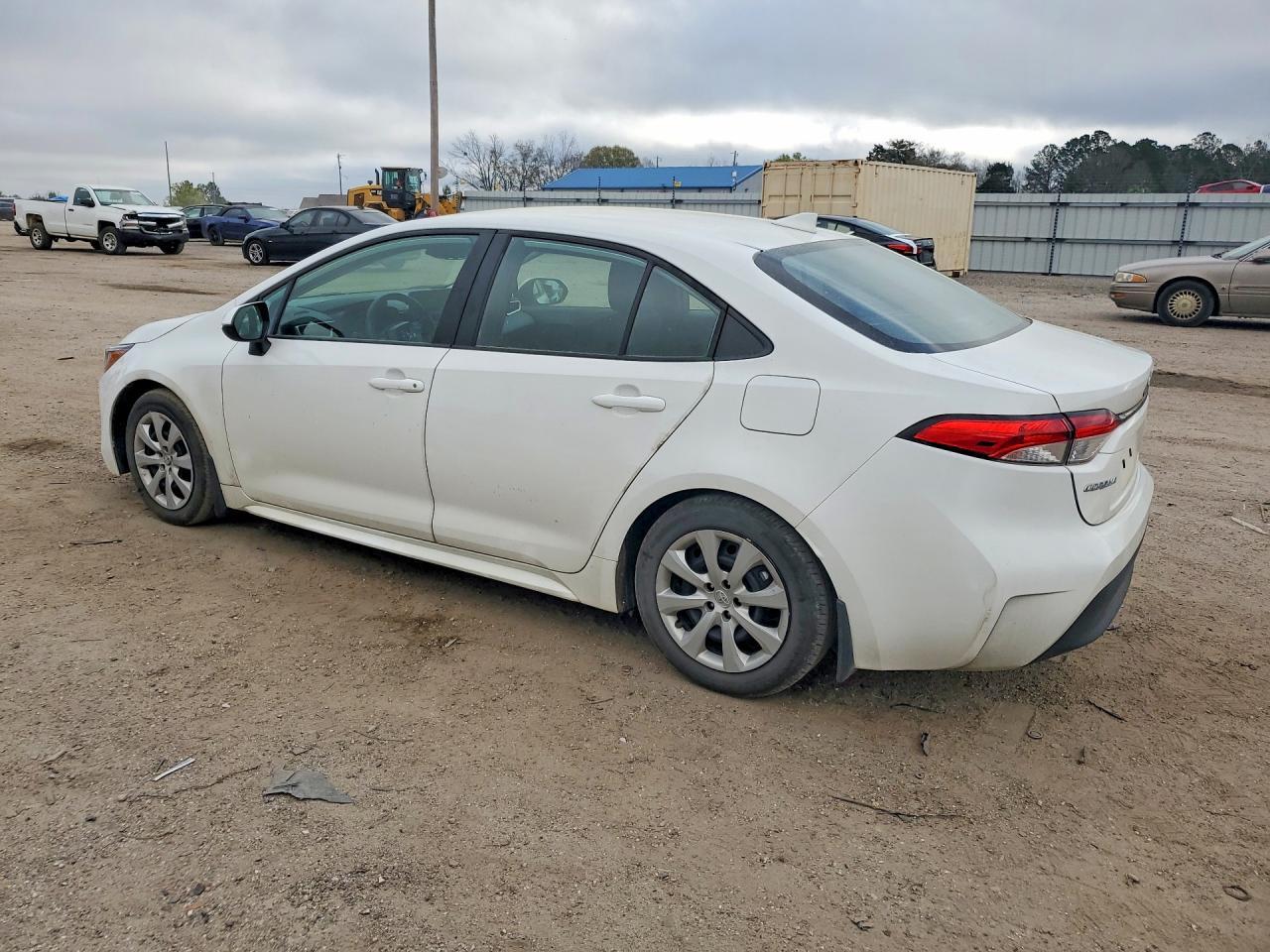 2025 Toyota Corolla Le - Image 2