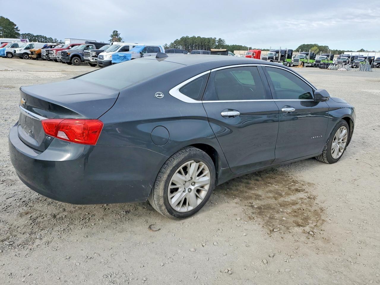 2014 Chevrolet Impala Ls - Image 3