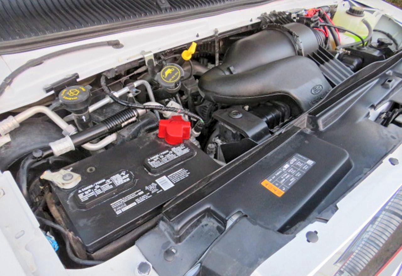 2019 Ford Econoline E450 Super Duty Cutaway Van - Фото 7